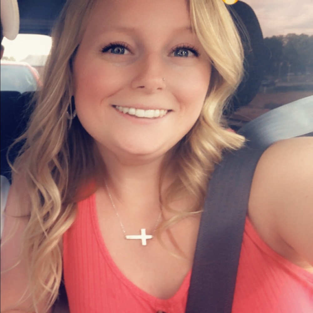 Meet your Posher, Chasity
